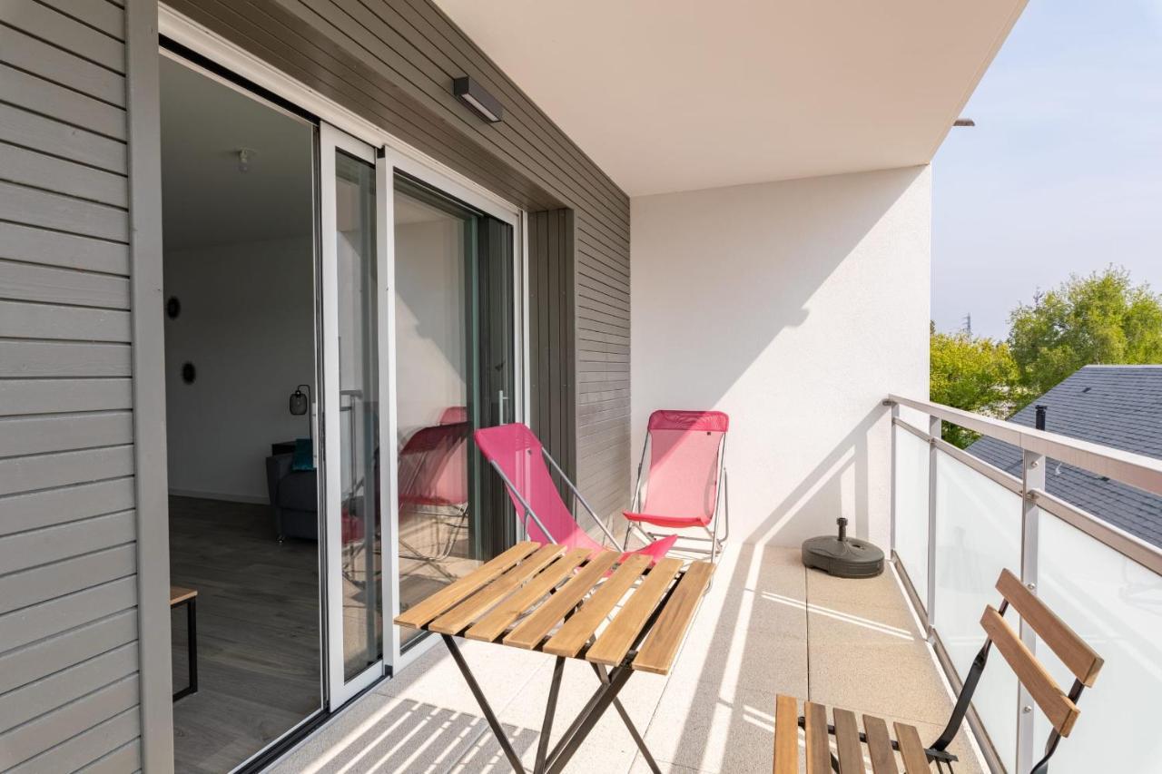 Appartement L'ÉCUME - Studio moderne avec grand balcon et place de parking à Dinard Extérieur photo